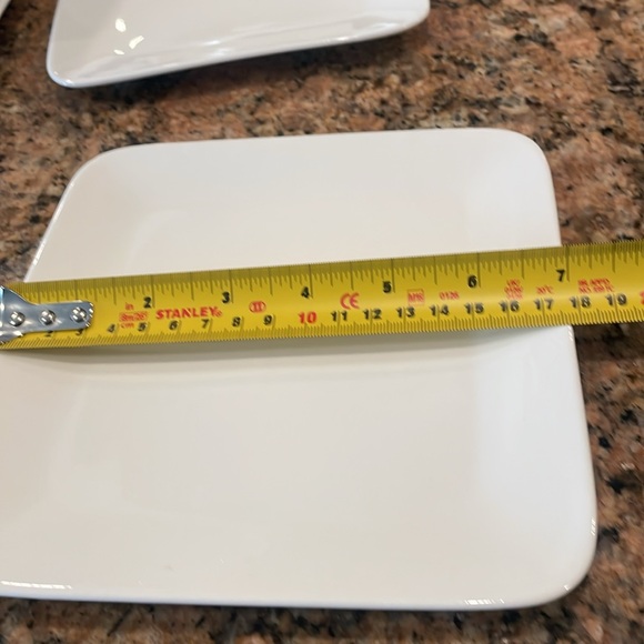 Maxwell & Williams White Basic Piazzo collection -- 4 bowls and plates - Picture 5 of 9